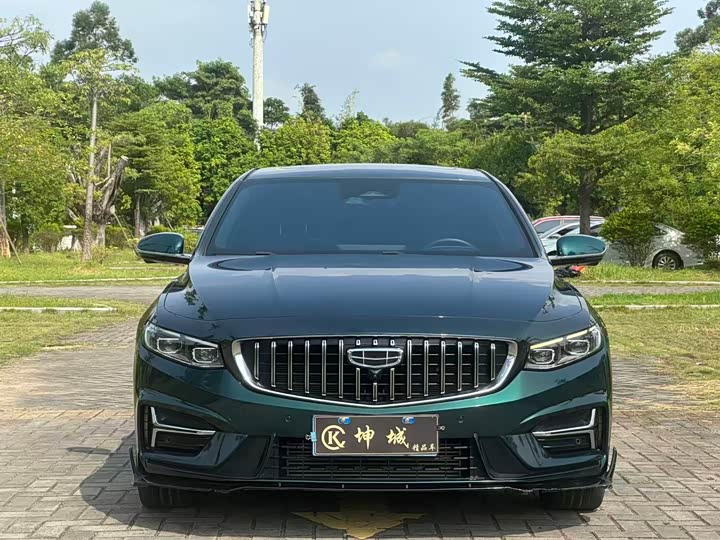 Фото 3 - Geely Preface