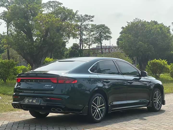 Фото 5 - Geely Preface