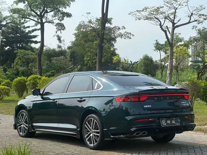 Фото 7 - Geely Preface