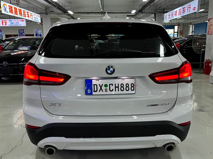Фото 5 - BMW X1
