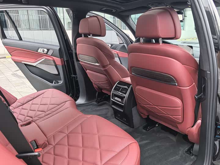 Фото 18 - BMW X5