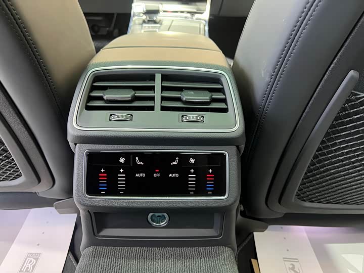 Фото 17 - Audi A7