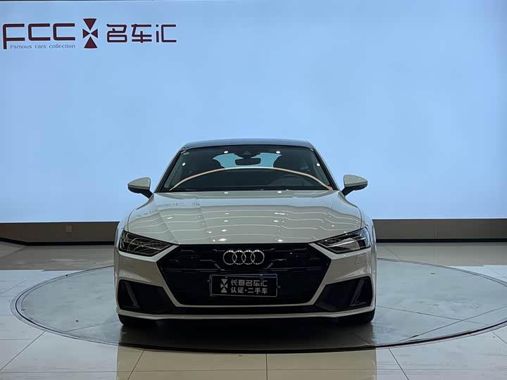 Фото 3 - Audi A7