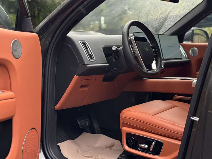 Фото 10 - LiXiang L9