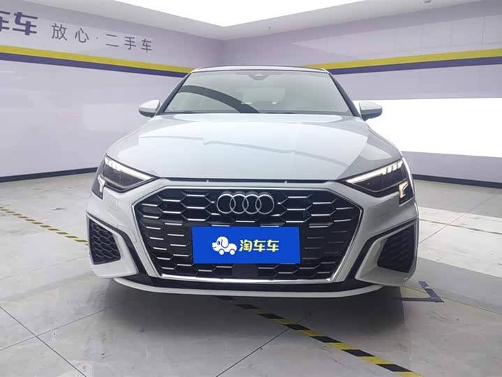 Фото 2 - Audi A3