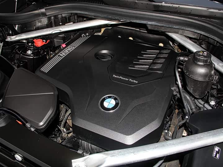 Фото 12 - BMW X5