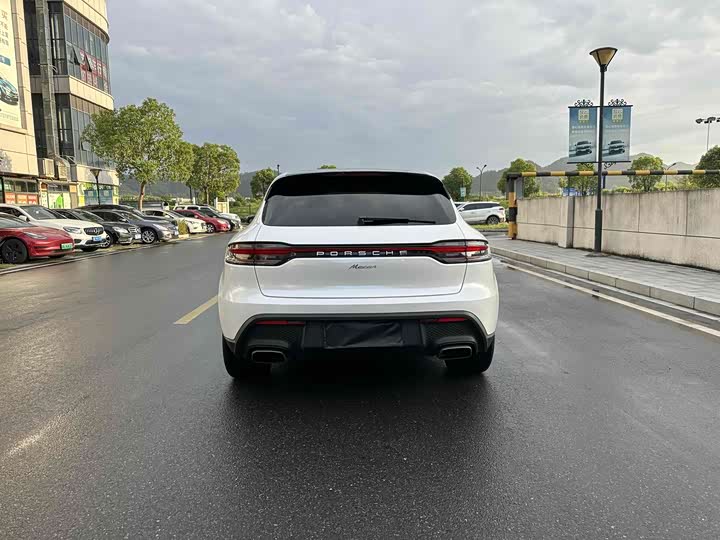 Фото 5 - Porsche Macan