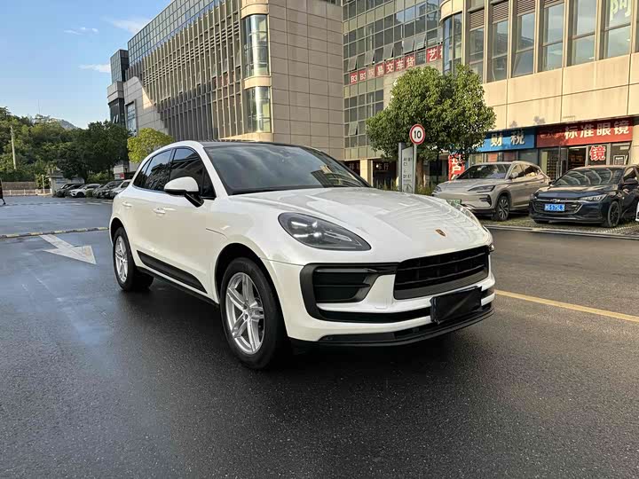 Фото 8 - Porsche Macan