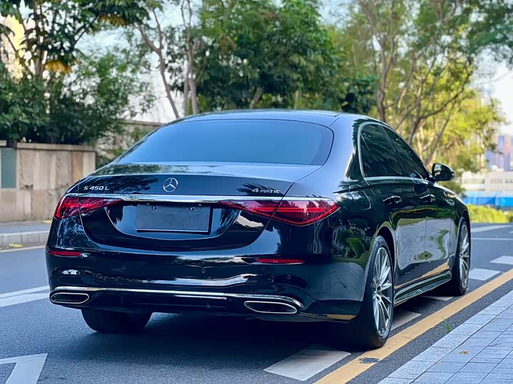 Фото 5 - Mercedes-Benz S-Class