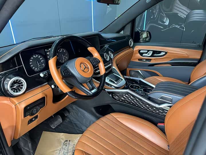 Фото 11 - Mercedes-Benz Vito