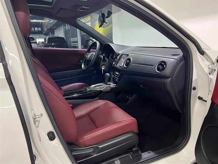 Фото 18 - Honda XR-V