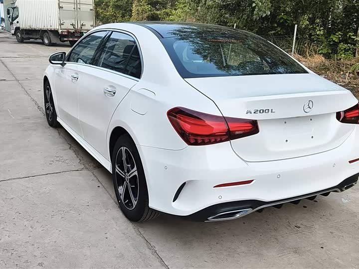 Фото 12 - Mercedes-Benz A-Class