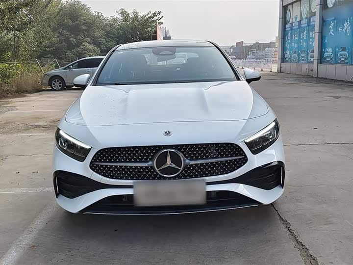 Фото 6 - Mercedes-Benz A-Class