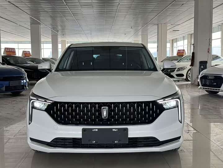 Фото 2 - Bestune B70