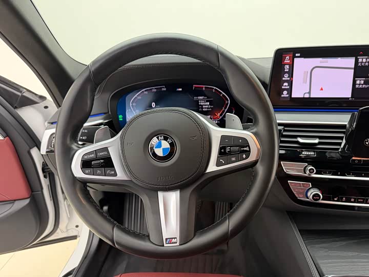 Фото 9 - BMW 5 Series