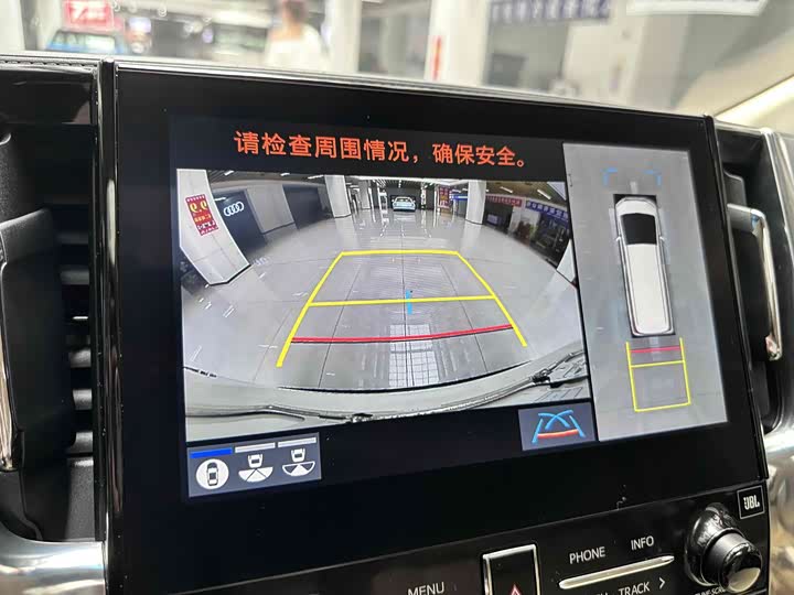 Фото 21 - Toyota Alphard