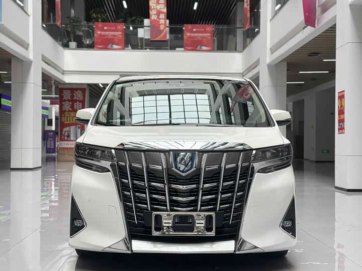 Фото 3 - Toyota Alphard