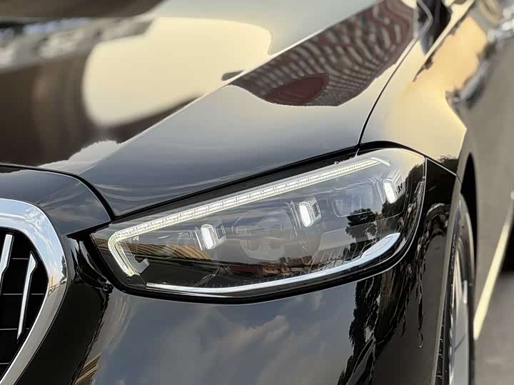 Фото 4 - Mercedes-Benz Maybach S-Class