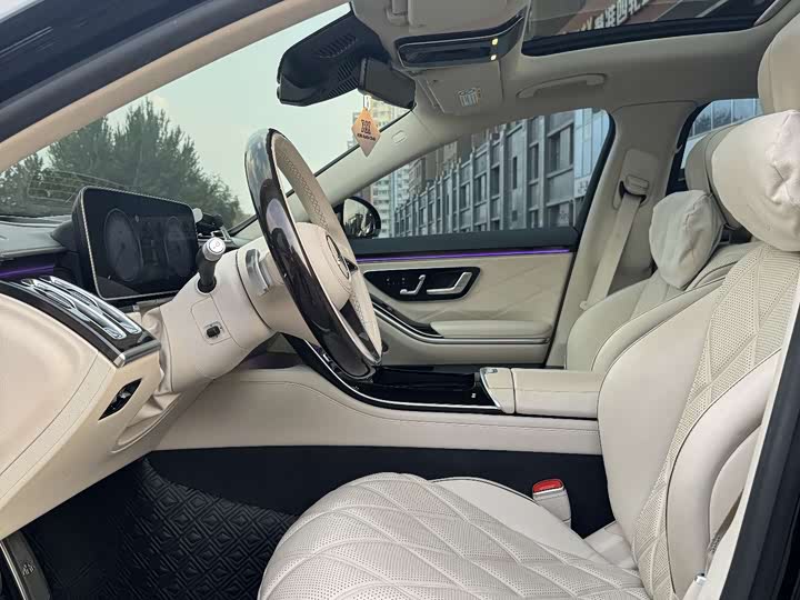 Фото 8 - Mercedes-Benz Maybach S-Class