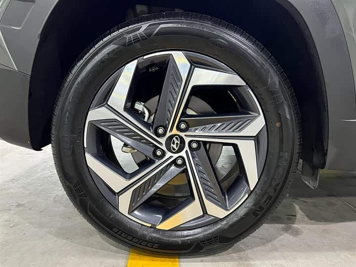 Фото 20 - Hyundai Tucson L