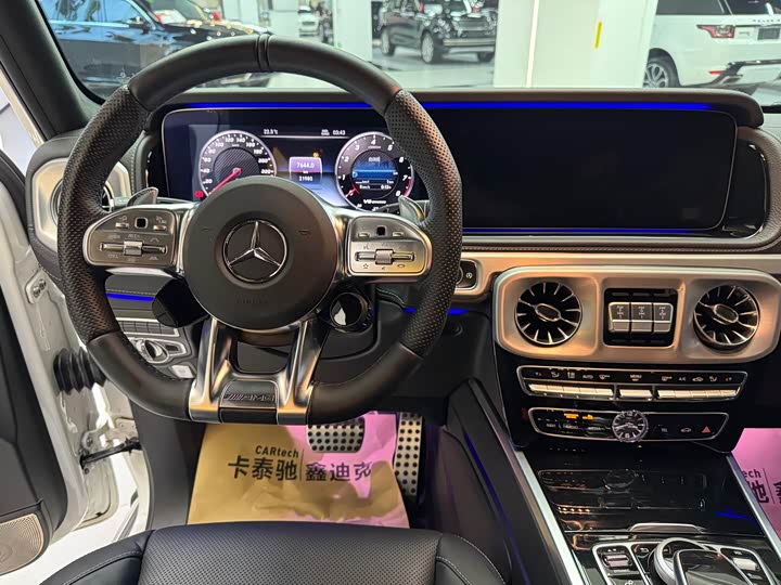 Фото 12 - Mercedes-Benz G-Class AMG