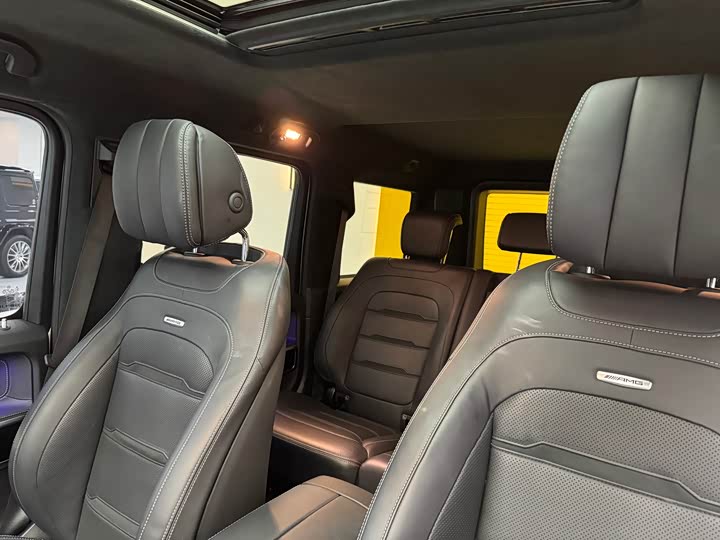 Фото 26 - Mercedes-Benz G-Class AMG