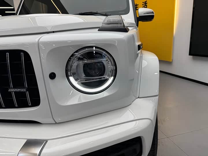 Фото 28 - Mercedes-Benz G-Class AMG