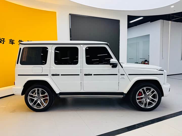 Фото 4 - Mercedes-Benz G-Class AMG