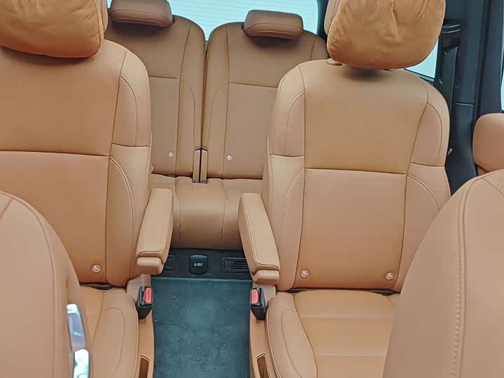 Фото 9 - LiXiang L8