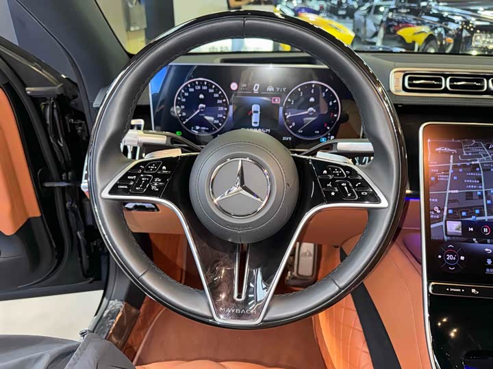 Фото 8 - Mercedes-Benz Maybach S-Class