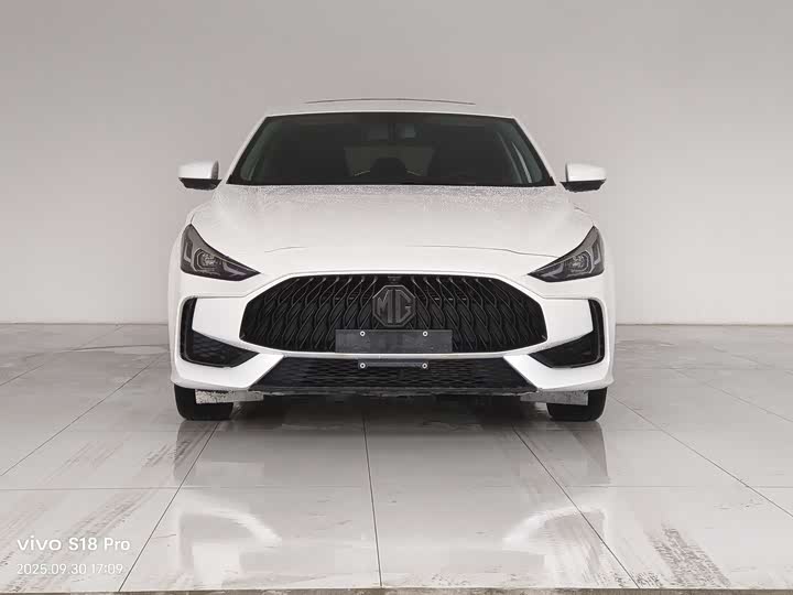 Фото 2 - MG Motor 5