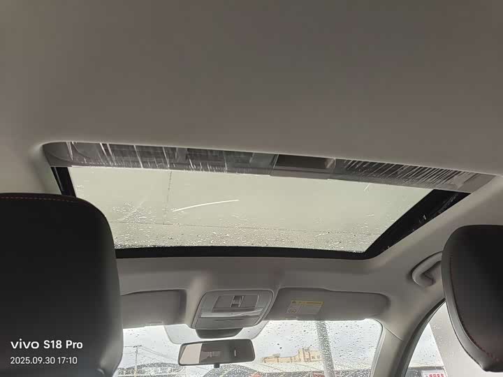 Фото 9 - MG Motor 5