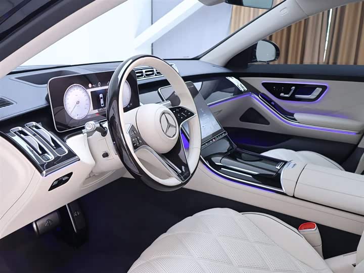 Фото 11 - Mercedes-Benz Maybach S-Class