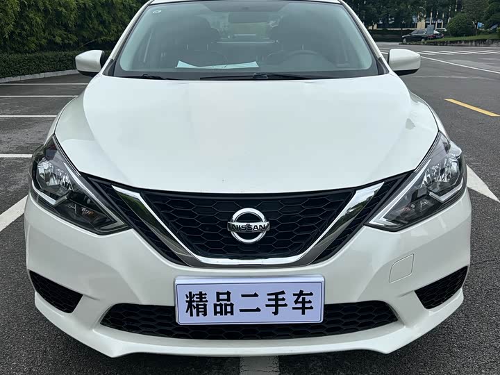 Фото 2 - Nissan Sylphy