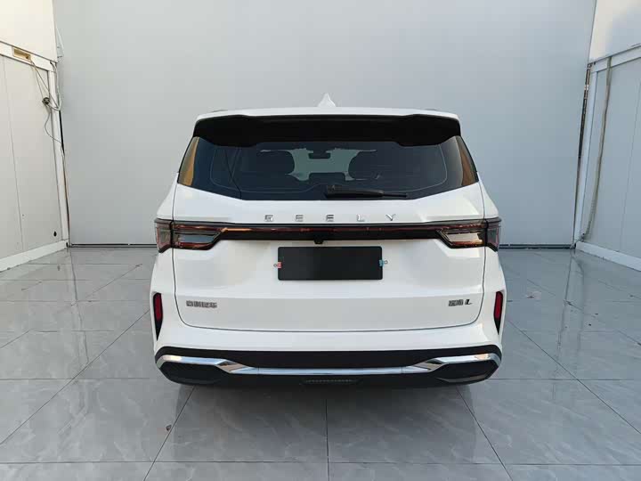 Фото 8 - Geely Jiaji