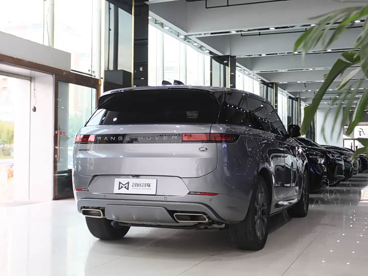 Фото 18 - Land Rover Range Rover Sport