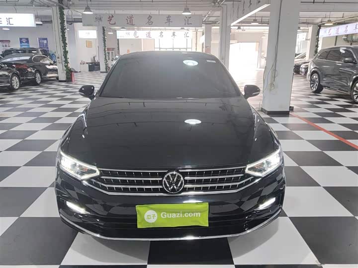 Фото 3 - Volkswagen Magotan