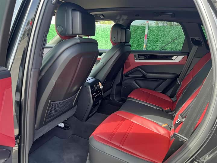 Фото 3 - Porsche Cayenne