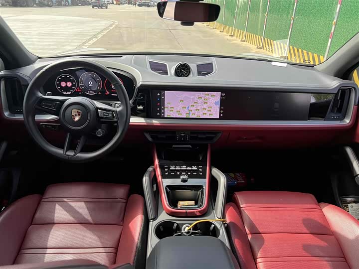 Фото 4 - Porsche Cayenne