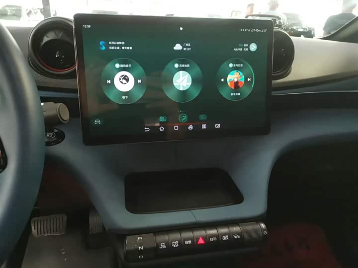 Фото 13 - BYD Dolphin