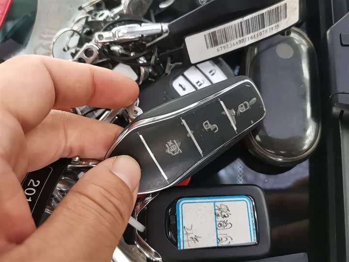 Фото 9 - BYD Dolphin