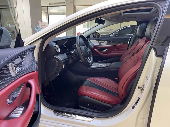 Фото 4 - Mercedes-Benz CLS-Class