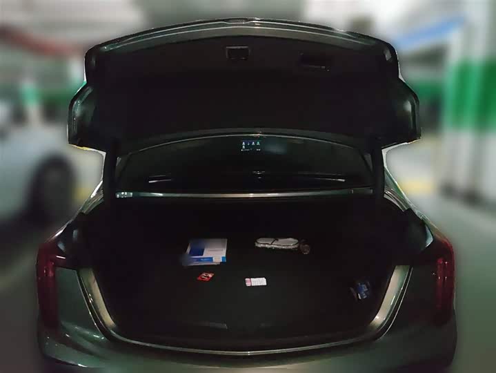 Фото 10 - Cadillac CT5