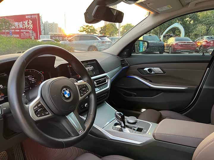 Фото 11 - BMW 3 Series