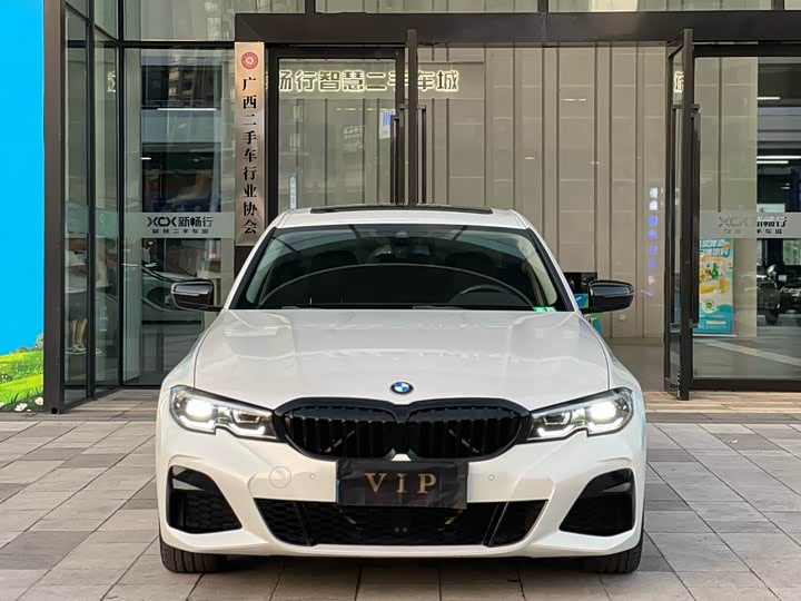 Фото 2 - BMW 3 Series