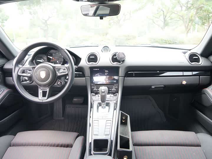 Фото 5 - Porsche 718