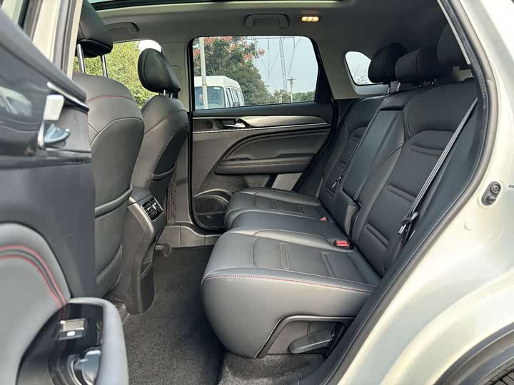 Фото 20 - GAC Trumpchi GS4 Plus