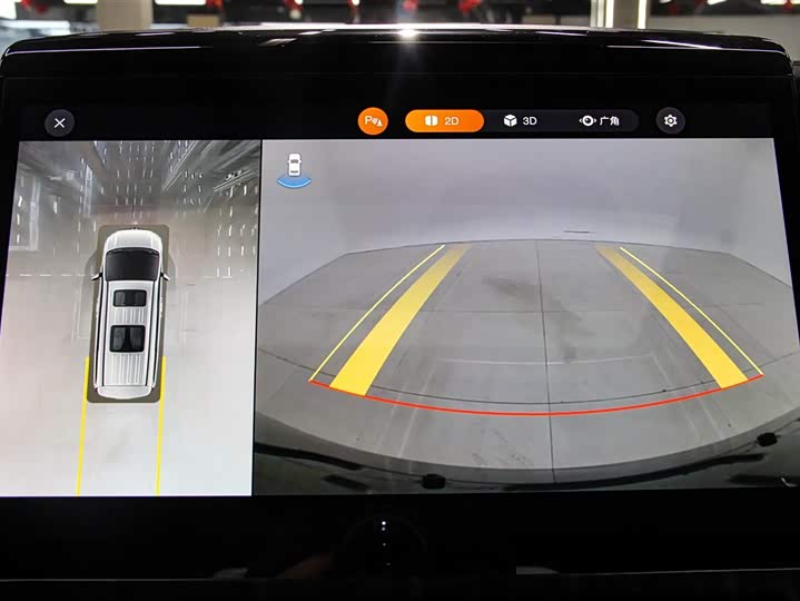 Фото 21 - GAC Trumpchi M8