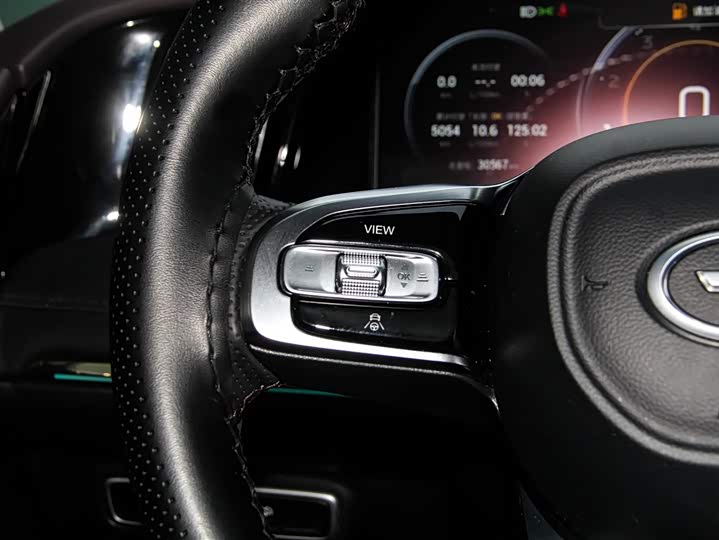 Фото 27 - GAC Trumpchi M8