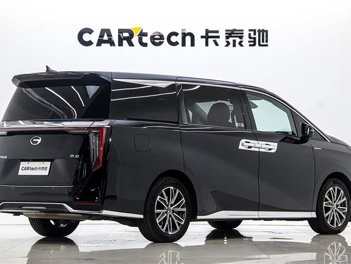 Фото 4 - GAC Trumpchi M8